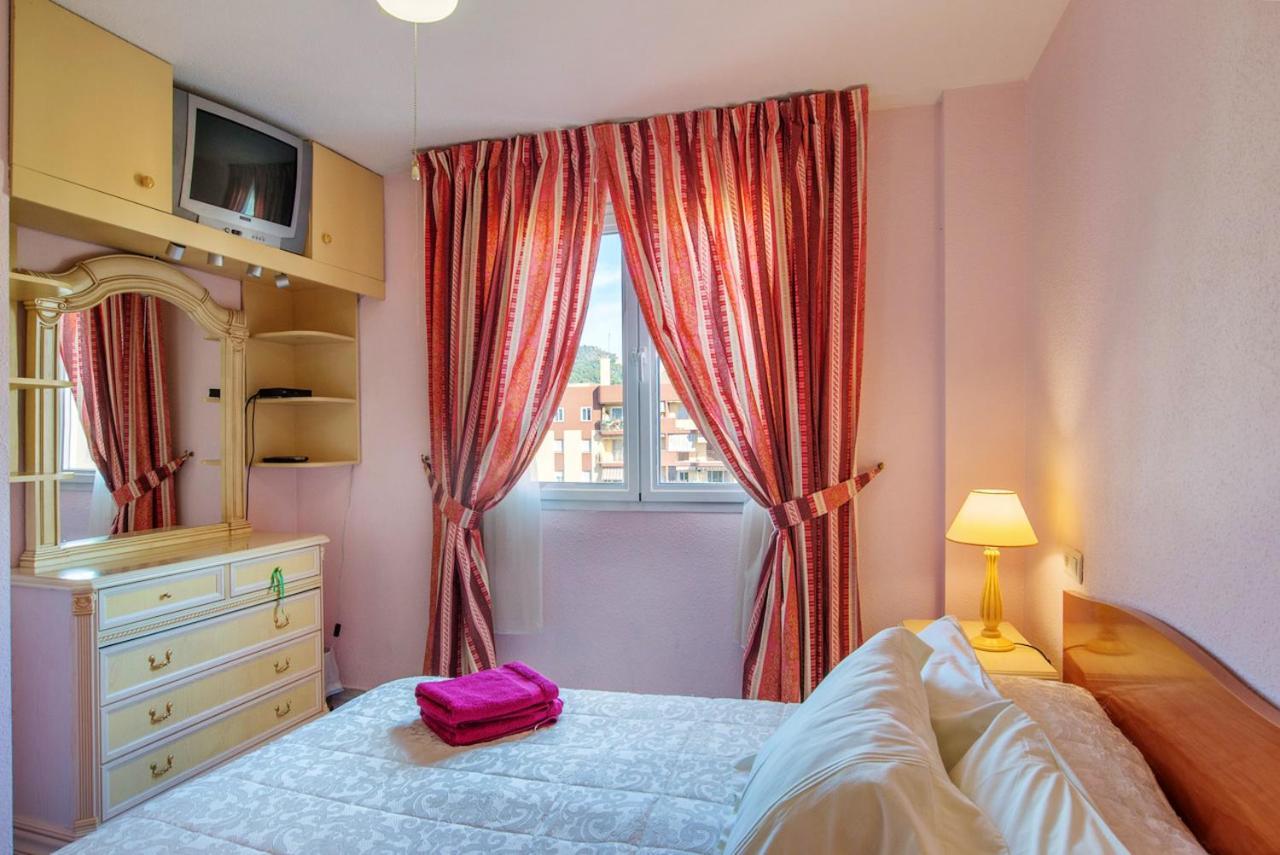 Apartemen Elegant In With Sea And Mountain View.